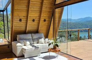 YESHUA - Cabana de Luxo com Hidro, Lago Natural e Adega - Foto 57