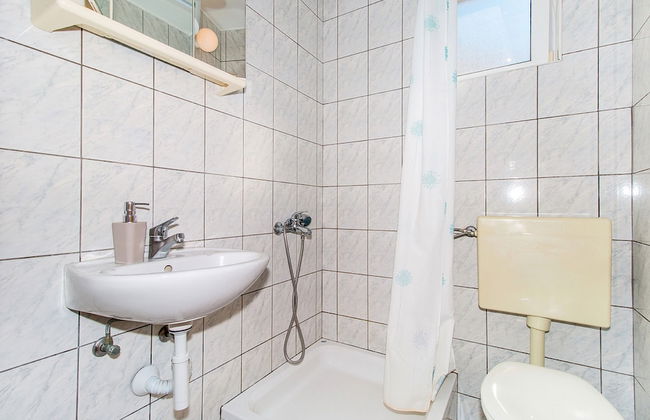 Apartment in Trpanj with terrace - Photo 38