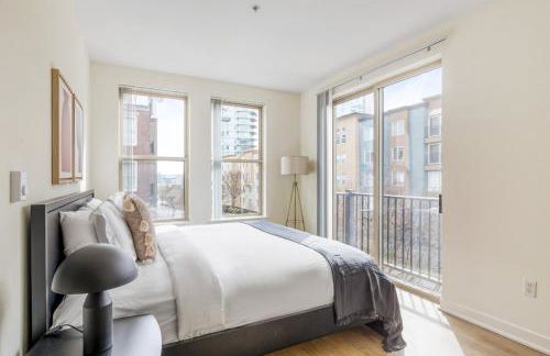 Bellevue 2BR w Gym WD Lounge nr Shops SEA-330 - Foto 15