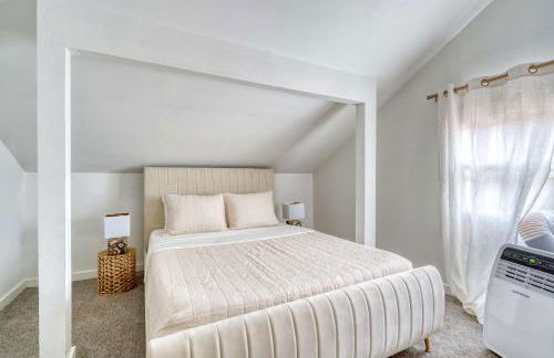 Stay Portland - Warhol Suite - Art Deco Apartment - 92 WalkScore - Photo 8