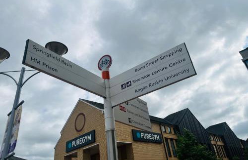 Chelmsford City Centre Modern Duplex With Parking, Wi-Fi & Netflix - Foto 36