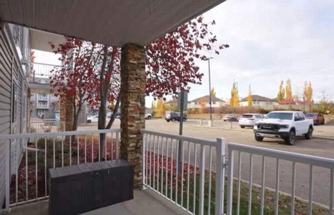 MainFloorCondo CozyFurnished Independent - Photo 18