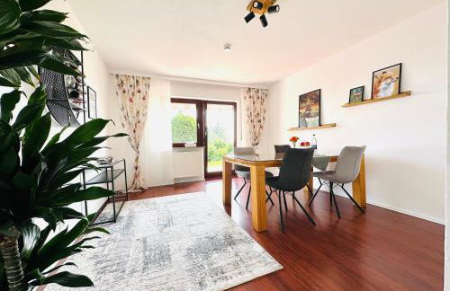 Apartment Kneer - Panoramic View & Private Garden near Black Forest & Lake Constance - Foto 1