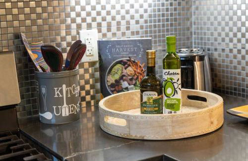 Villa La Verde - Newly Designed 4BR Villa with Pool & Guesthouse by Topanga - Foto 21