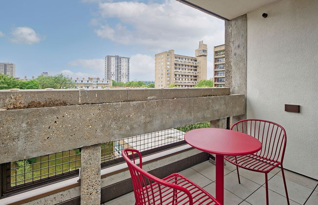 Fabulous Two-bedroom Apartment in Poplar - Foto 2