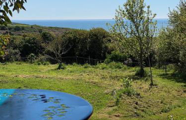 Bohémienne regarde la mer. - Foto 16