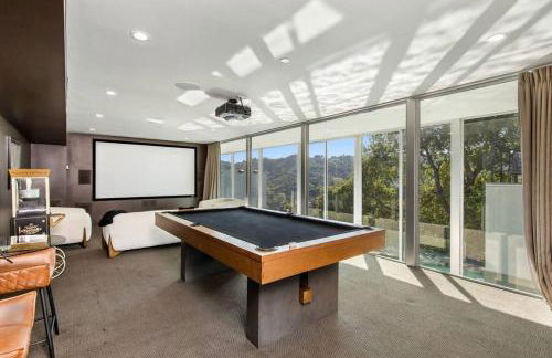 Spacious 4BR Retreat with Private Pool, Pool Table and Fast Wi-Fi Sleeps 9 Quiet Clinton Location - Foto 37