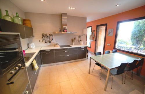 CASA LAS 7 CEPAS moderna y acogedora en plena naturaleza - Foto 33