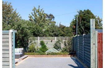 Modern Medway Bungalow - 3BR Garden & Free Parking, Kent - Foto 20