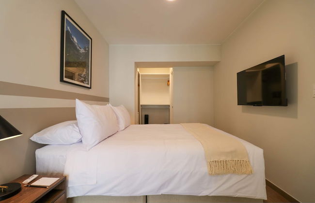 w Cozy 1BR w Majestic Deco in Miraflores - Photo 15