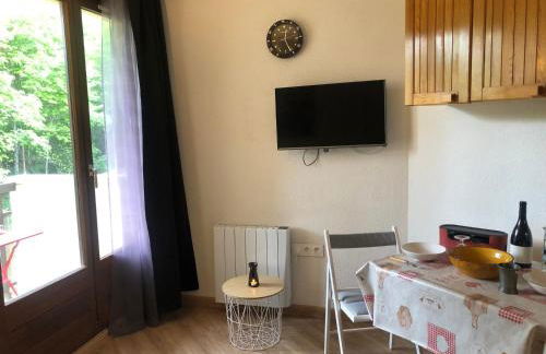 Studio rénové avec balcon, proche télécabine, 4 pers - FR-1-165A-177 - Foto 8