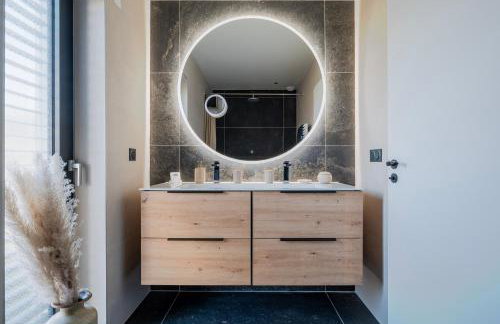 Ecolodge 4étoiles Luxe, détente et balnéo dans la forêt - Foto 13