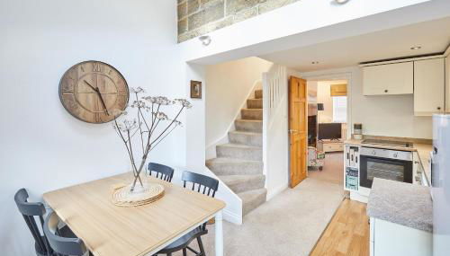 Host & Stay - Waterlily Cottage - Photo 5, stove, pet friendly