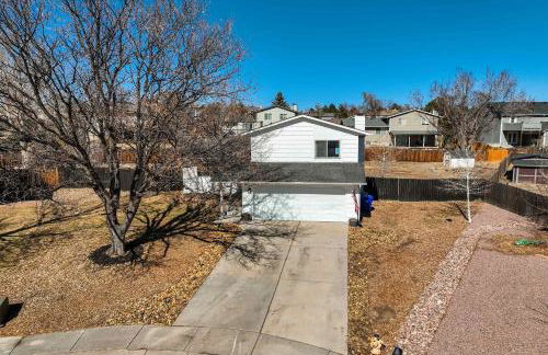 Wild Rose Family Retreat with BBQ & Fire Pit - Foto 38