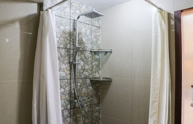 Spacious Studio The Edge Bandung Apartment - Photo 17