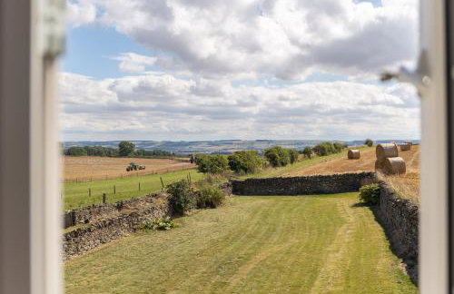 Luxury Farmhouse with Stunning Views and Hot Tub - Foto 25