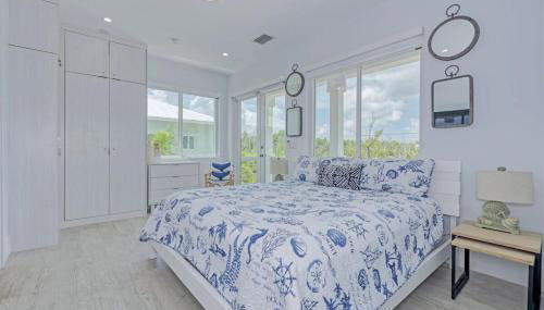 Casa Playa- Luxury Pool Home, 36' Dock - Foto 5