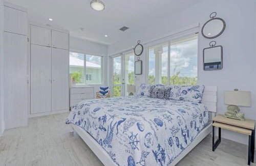 Casa Playa- Luxury Pool Home, 36' Dock - Foto 5