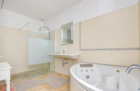 3 Bedroom Stunning Home In Montauroux - Foto 20