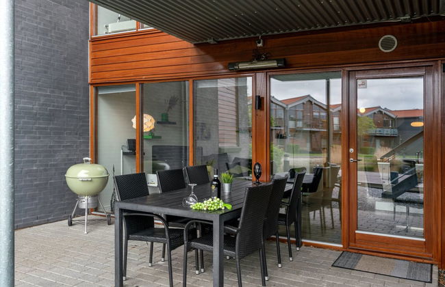 "Allyson" - 450m from the sea - Photo 10