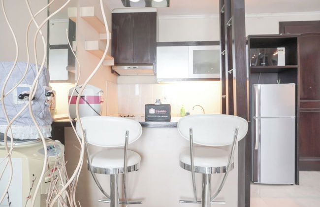 Elegant and Comfy 1BR with Extra Room Apartment at Bellagio Residence - Foto 7