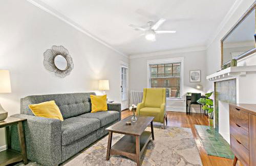 Indulging 2BR Apartment in Festive Boystown - Buckingham 1 - Foto 1