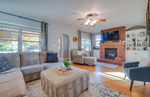 Charming Getaway, Walk to Windsor Lake and Downtown! - Foto 5