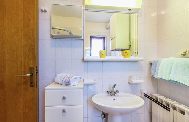 Apartment in Gajana With Mini Football Field - Foto 11