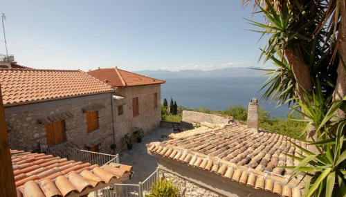 Fteri Stone House in Platanos, Akrata - Foto 3, Garden view