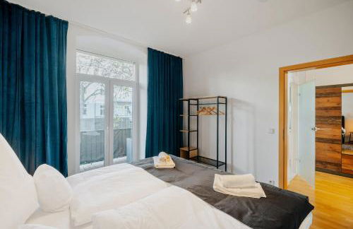 BlissPlace 3 Zi Premium Apartment nahe GETEC Arena mit Kingsize Betten und Balkon - Foto 14