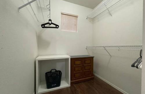 Gorgeous Abode 3 Bedrooms Hide-out in Mesa - Photo 65