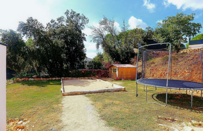 Beautiful Holiday Home With Garden - Foto 24