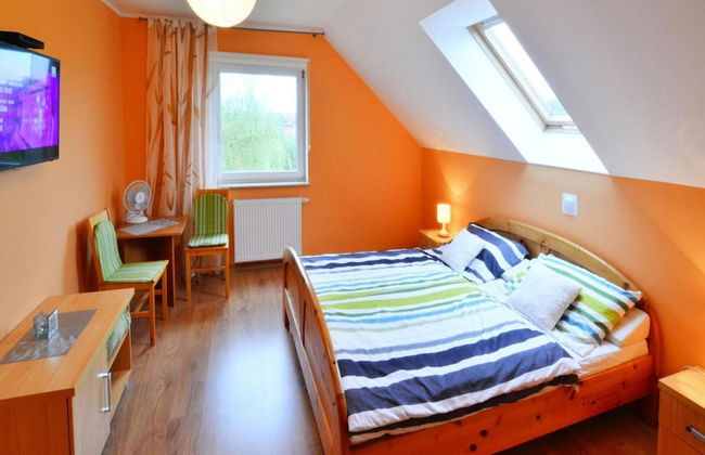 Apartment Near Kolobrzeg Beach & Attractions - Photo 3