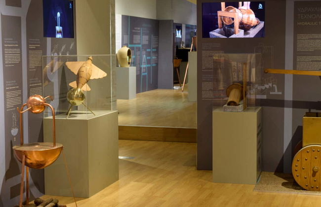 Entrada al Museo de Tecnología de la Antigua Grecia - Foto 2