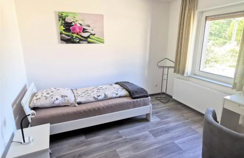 Apartment außen Pfui innen Hui - Foto 26