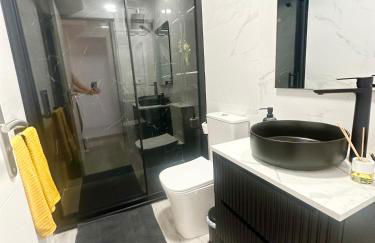 La Luna Apartment by the Sea - Photo 30