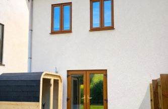 Luxury 3 Bedroom Welsh Valley Retreat With Superfast Wifi - Photo 1