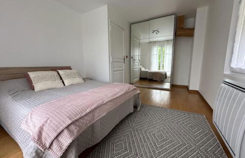 Peaceful Retreat Between Lake and Mountain Charming House Near Annecy and Aix-les-Bains - Foto 11