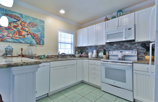 Tradewinds Beach Resort - Foto 29