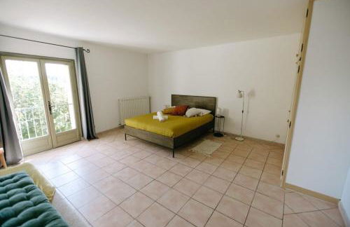 84B5 - Hibiscus suite in an 18th century Provencal farmhouse - Foto 9