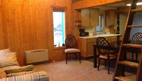 Unique Historic Mountain Cabin In Beautiful Como - Photo 2