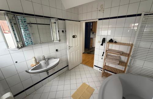 Wohnung für 6 Personen - Nähe Flughafen FRA - Foto 2