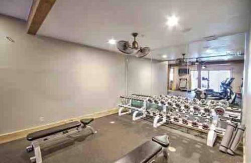 Skybridge Bear Lake Sleeps 61-75 with condo add-on - Foto 31