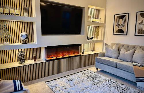 Tudor Hot Tub Family House - Foto 11