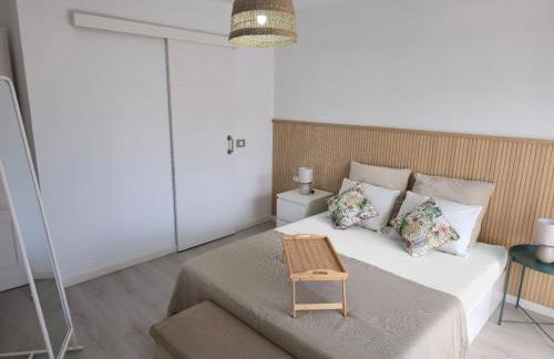 Paradise Caletillas BeachFront Duplex with Pool & Parking - Foto 5