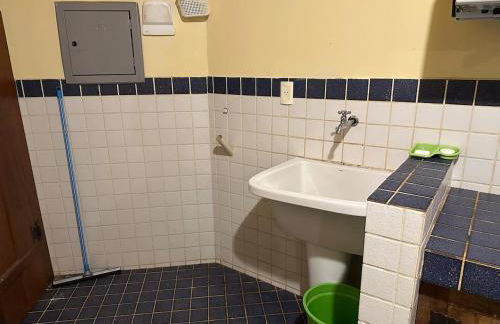 Casa Rústica - 3 vagas de garagem - Pet Friendly com vista para Serra de São José - até 8 hóspedes - Foto 71