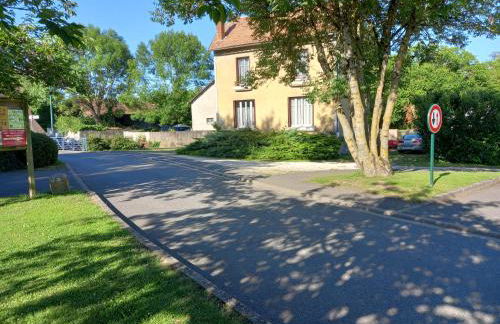 Devant le canal, trois grandes chambres, 85m2, animaux bienvenus - Foto 2