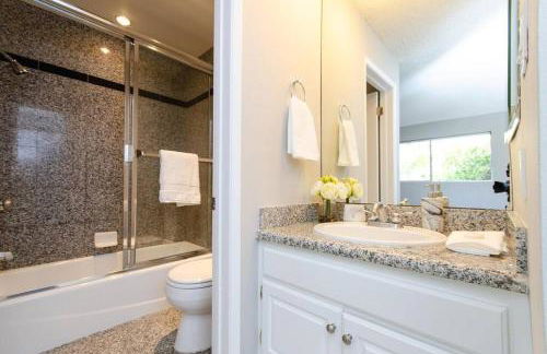 SURF-N-SAND 2-Bedrooms, MALIBU - Foto 8