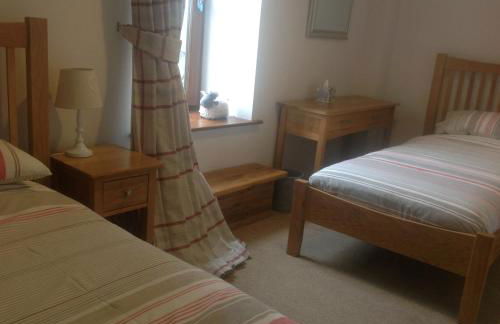 Countryside Cottage Large Garden Dog Friendly Sleeps 7 Near Cowbridge - Foto 16