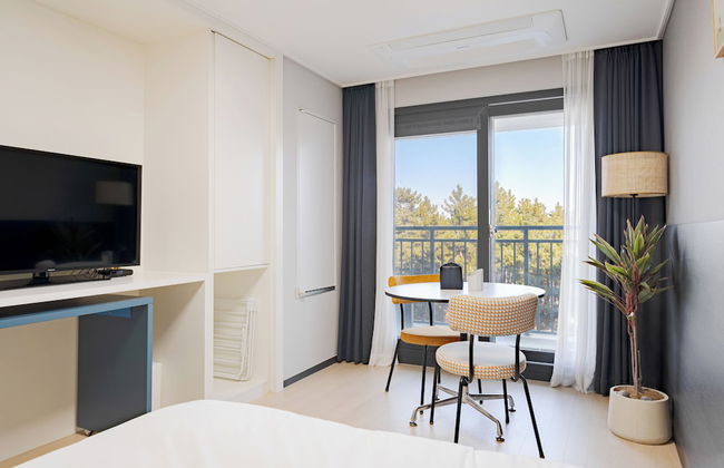 Urbanstay Sokcho Beach AB - Photo 43